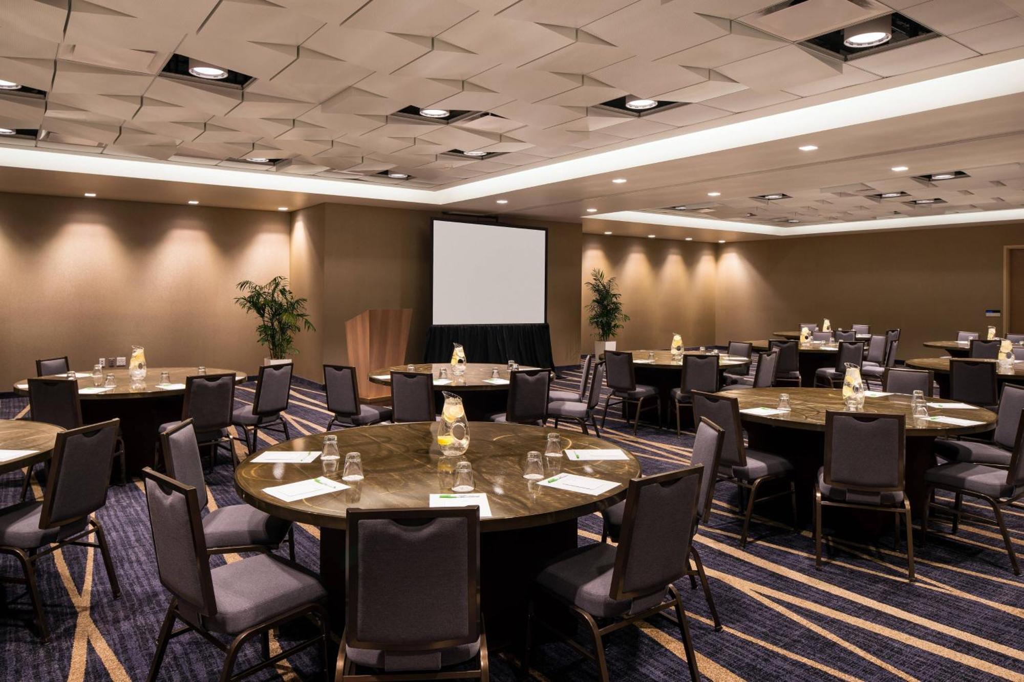 Courtyard By Marriott Phoenix Downtown Zewnętrze zdjęcie